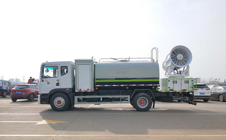 車載霧炮設備在建筑工地有什么突出優勢？