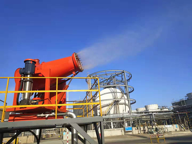 焦化廠除塵霧炮機.jpg